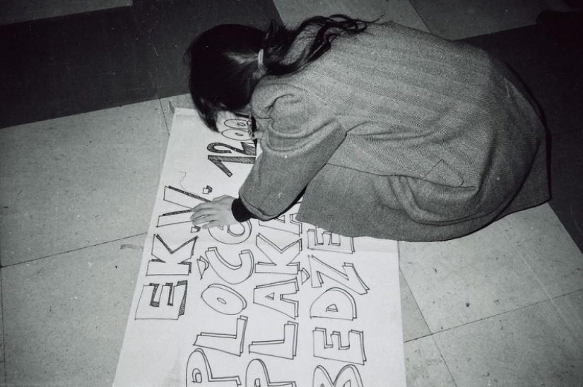 Drugs, infernal hairstyles and Communism: Belgrade nightlife of the 80s Drugs, infernal hairstyles and Communism: Belgrade nightlife of the 80s