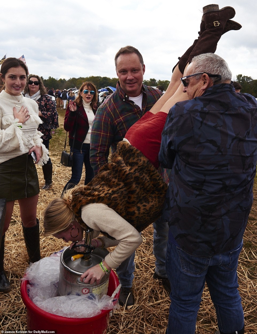 Drunken frenzy, debauchery and bloody skirmishes: how Americans have fun at charity races
