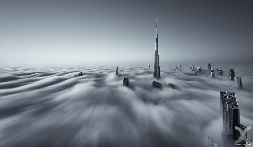 Dubai shrouded in mist