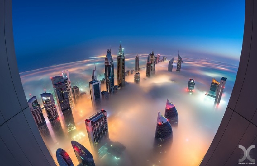 Dubai shrouded in mist Dubai shrouded in mist