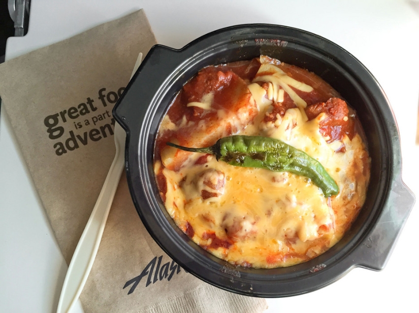 Economy class food that you would definitely like