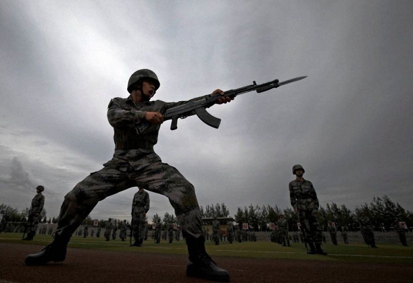 Ejército chino en acción