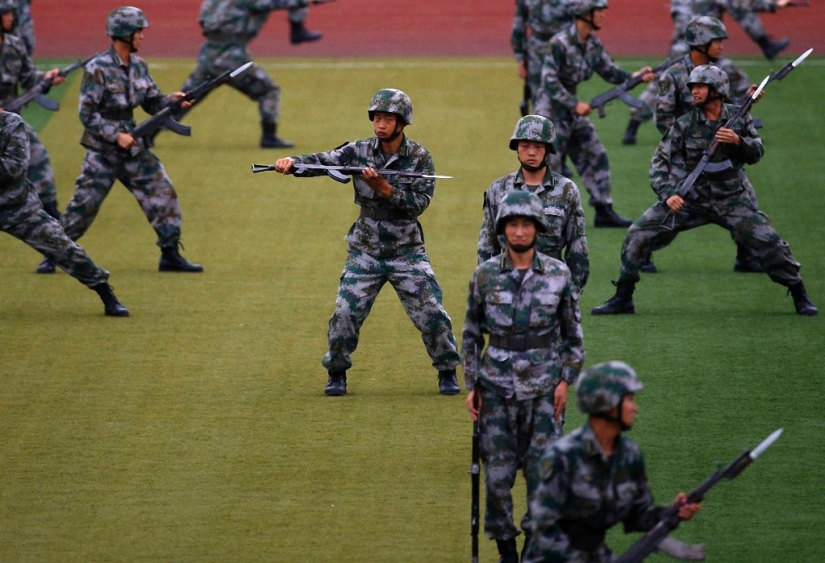 Ejército chino en acción