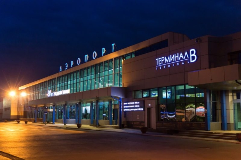 El aeropuerto de Omsk puede llevar el nombre de un músico de rock