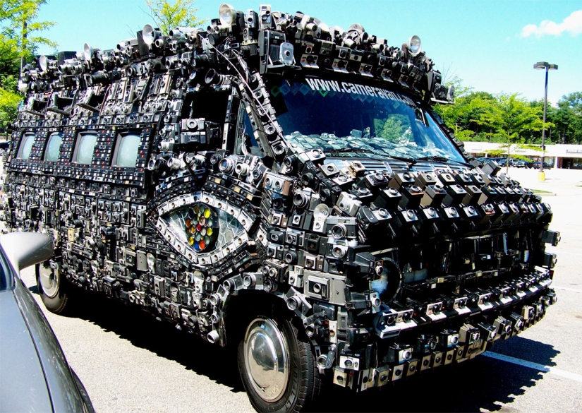 El artista vio un maravilloso coche fotográfico en un sueño y lo hizo realidad