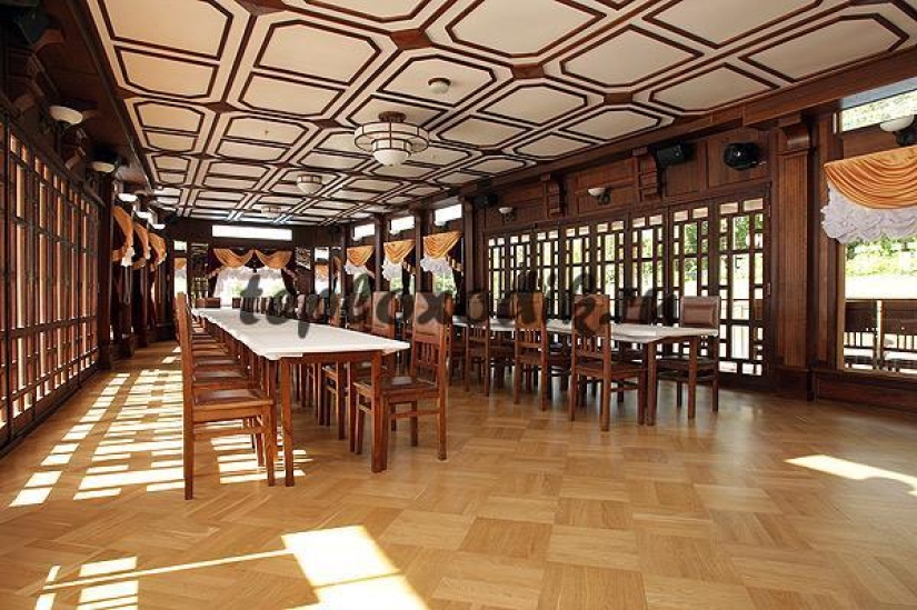 El barco, conocido como "El yate de Stalin", se puede vender por 20 millones de rublos