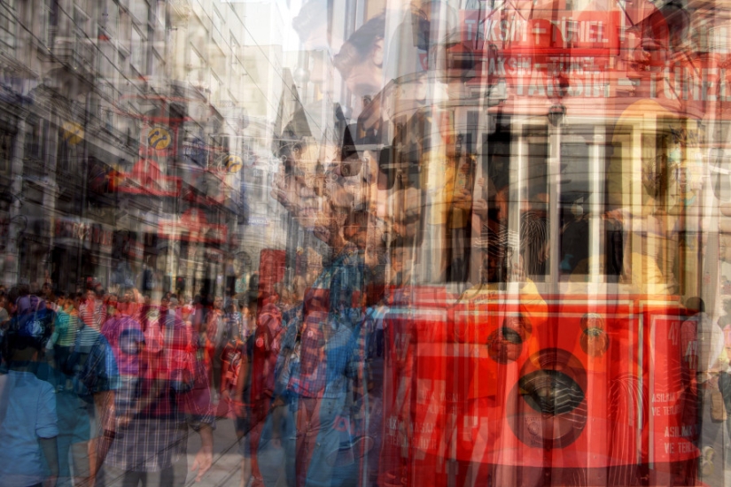 El bullicio de la metrópoli en fotos abstractas del italiano Alessio Trerotoli