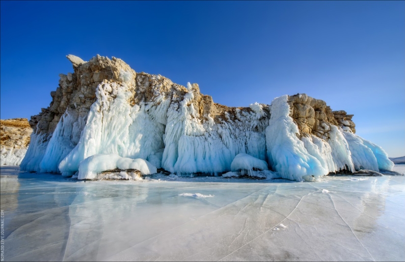 El cuento de hadas del helado Baikal — un viaje a través del Pequeño Mar