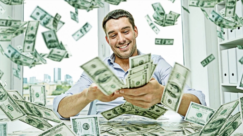El dinero se desperdicia: 11 de las adquisiciones más absurdas de millonarios