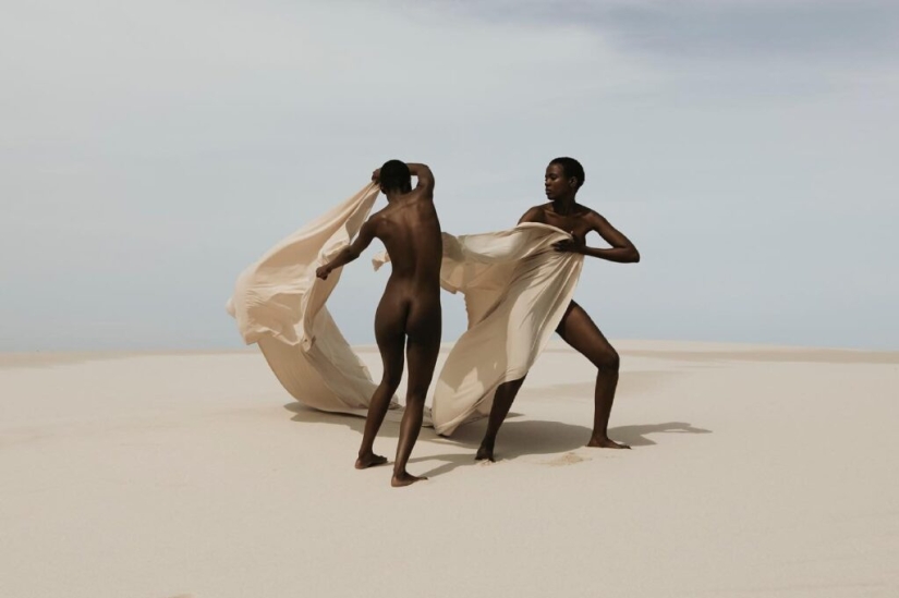 El fotógrafo Michael Oliver Love: una nueva mirada a la sexualidad y el juego de contrastes El fotógrafo Michael Oliver Love: una nueva mirada a la sexualidad y el juego de contrastes