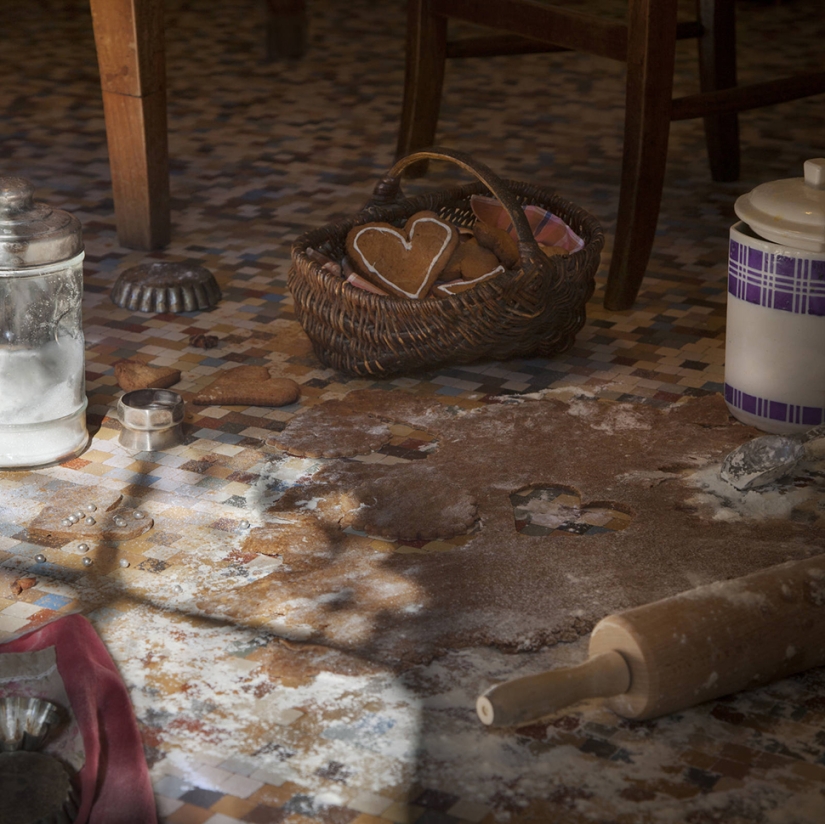 El fotógrafo recrea las fiestas descritas en las páginas de obras literarias famosas