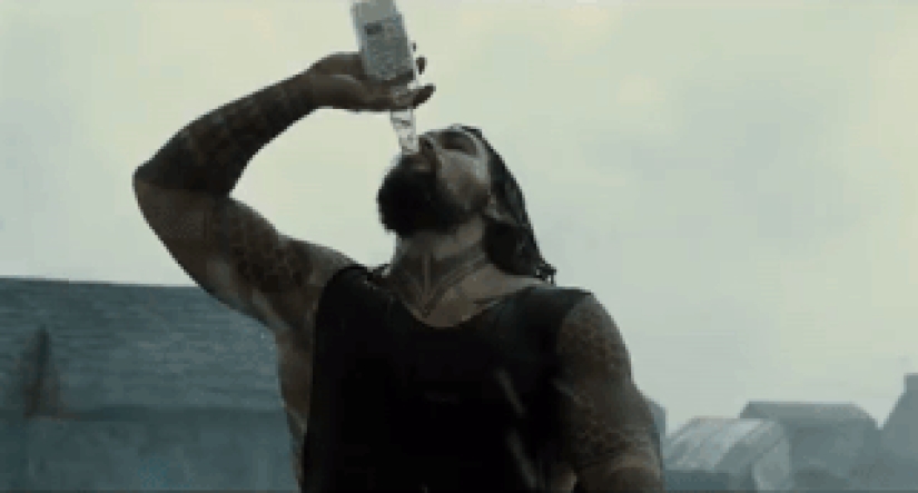 El Hechicero que derrotó a Cthulhu: 8 pruebas de la frialdad irreal de Aquaman