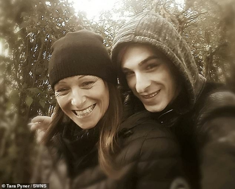 El ingeniero de energía que destruyó los dientes y la vida: el joven de 21 años perdió la sonrisa y los sueños, bebiendo regularmente una bebida vigorizante