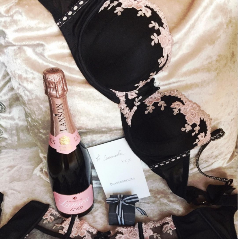 El Instagram de las cortesanas modernas ha eclipsado incluso a los "niños ricos" El Instagram de las cortesanas modernas ha eclipsado incluso a los "niños ricos"