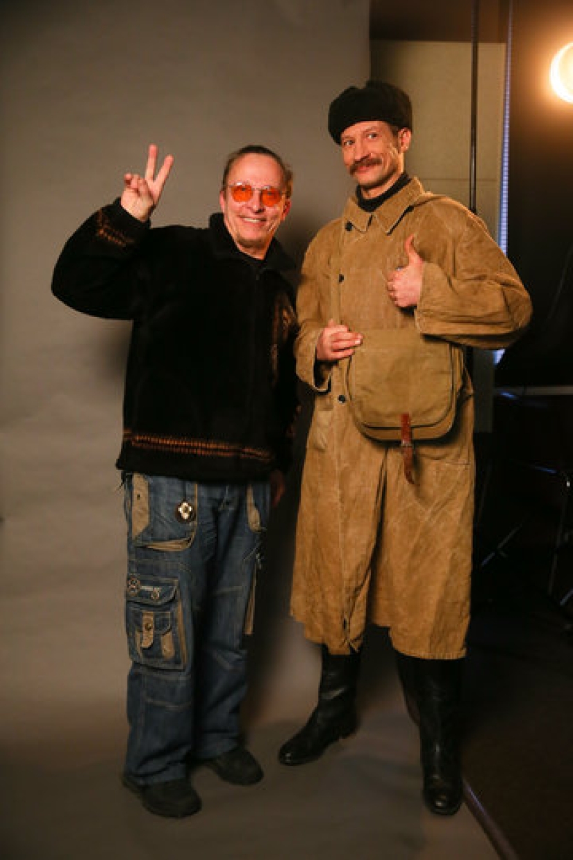 El Petersburger es como dos gotas de agua como el cartero Pechkin de Prostokvashino El Petersburger es como dos gotas de agua como el cartero Pechkin de Prostokvashino