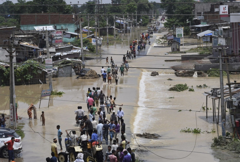El sur de Asia sufre las peores inundaciones en una década, pero nadie habla de ello