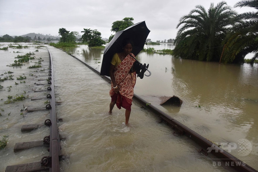 El sur de Asia sufre las peores inundaciones en una década, pero nadie habla de ello