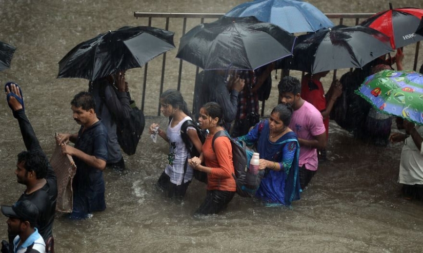 El sur de Asia sufre las peores inundaciones en una década, pero nadie habla de ello