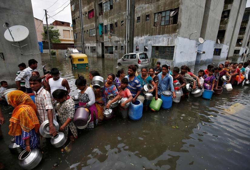 El sur de Asia sufre las peores inundaciones en una década, pero nadie habla de ello