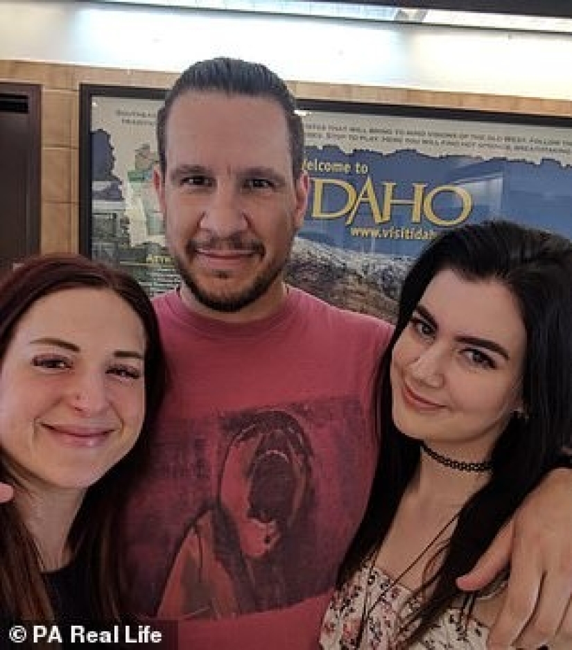 El trío es más divertido: una chica de 18 años se fue al otro lado del país para perder la virginidad en una familia sueca