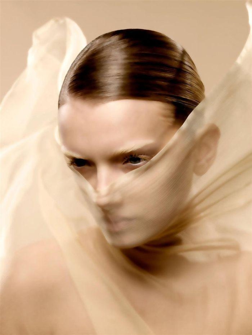 Elegance and sensuality – photography by Solve Sundsbo
