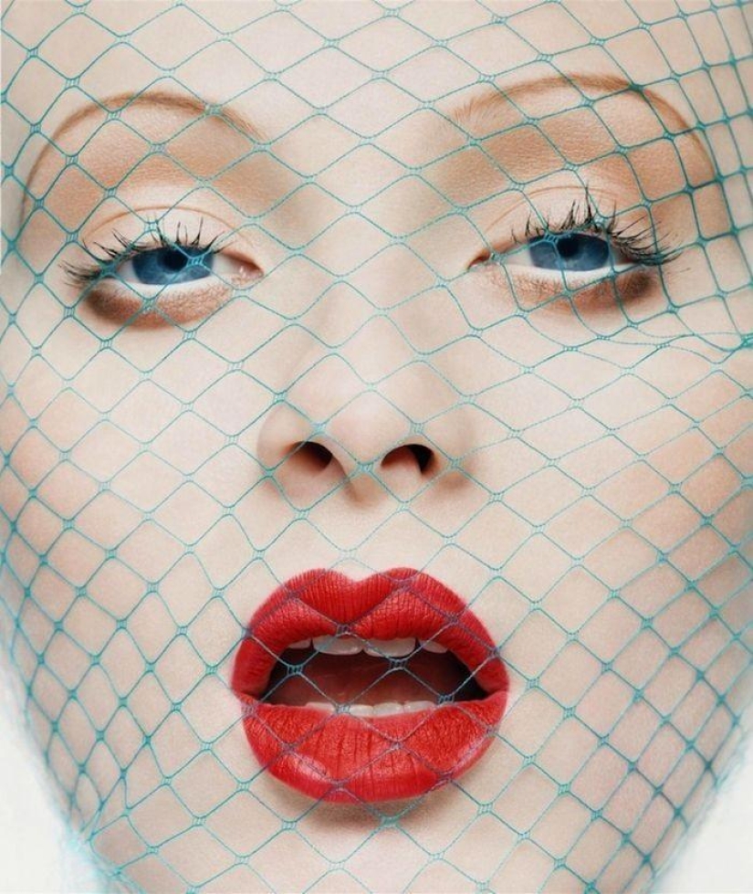 Elegance and sensuality – photography by Solve Sundsbo