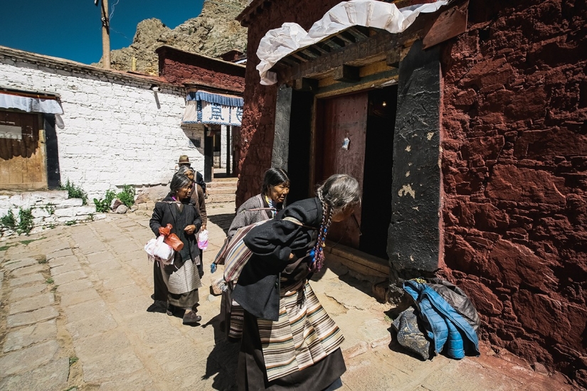 En busca de magia: la perla del Tíbet — Tsurphu