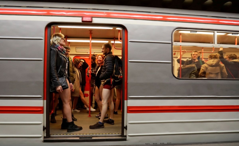 En el metro sin pantalones-2018: un flash mob global barrió el mundo En el metro sin pantalones-2018: un flash mob global barrió el mundo