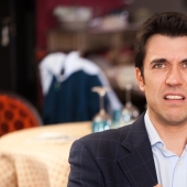 En riesgo para la salud: el blogger revisó los establecimientos más pésimos de su ciudad, los suscriptores están encantados