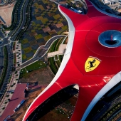 En una ola de adrenalina: Ferrari World en Abu Dhabi superó a Disney en la lucha por el título del mejor parque temático del mundo