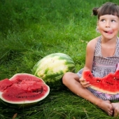 Enough is enough: how to eat watermelon and to whom they are forbidden Enough is enough: how to eat watermelon and to whom they are forbidden
