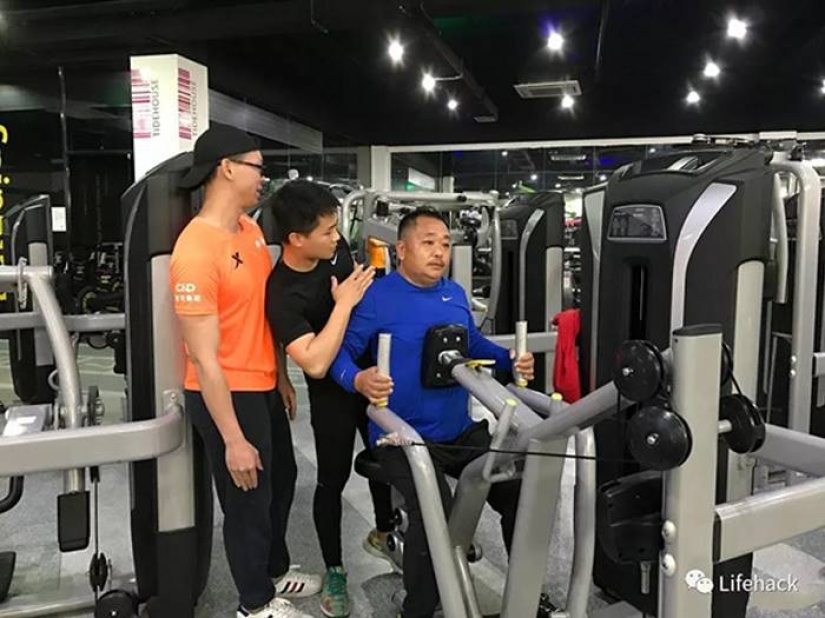 Es divertido perder peso juntos: cómo 6 meses de deportes han cambiado a una familia de China