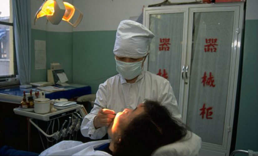 Es hora de pagar las deudas: madre exigió un millón de dólares en compensación de matrícula de su hijo dentista Es hora de pagar las deudas: madre exigió un millón de dólares en compensación de matrícula de su hijo dentista