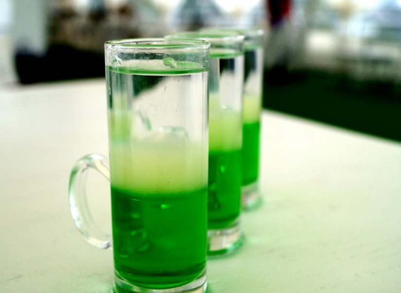 Esperando el Día Internacional del Barman: los 7 cócteles más asesinos