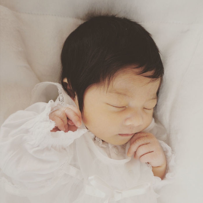 Esta niña tiene solo seis meses, pero su cabello es increíble.
