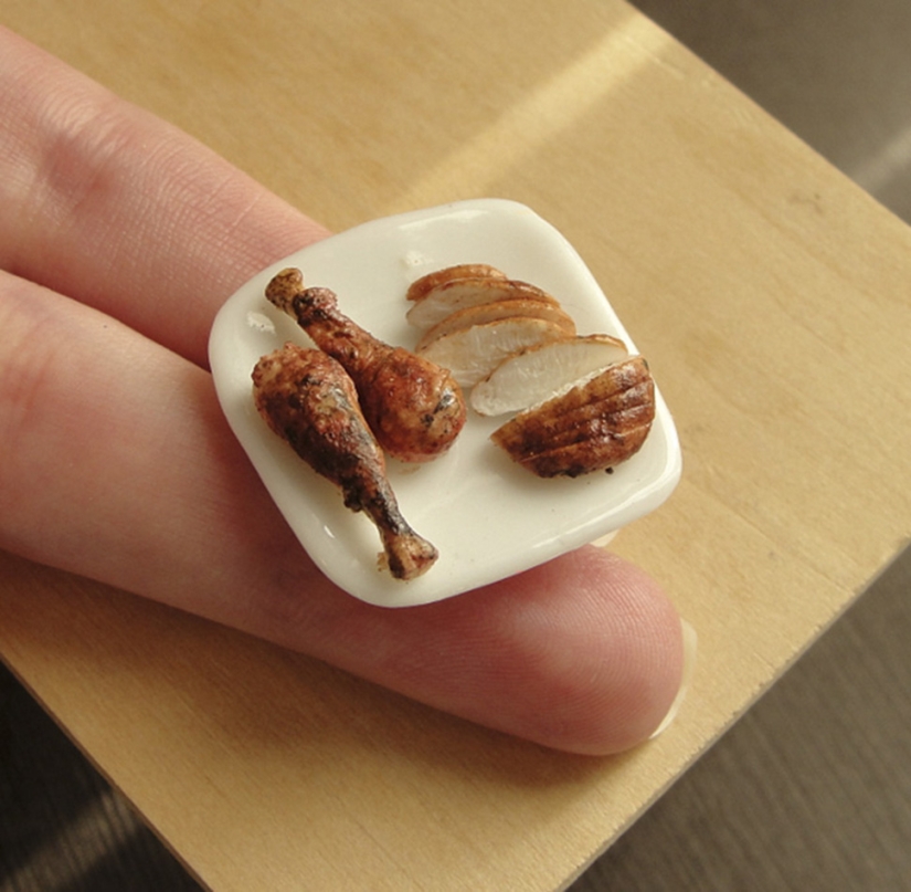 Estas mini esculturas de arcilla se parecen tanto a comida real que se te hace la boca agua Estas mini esculturas de arcilla se parecen tanto a comida real que se te hace la boca agua