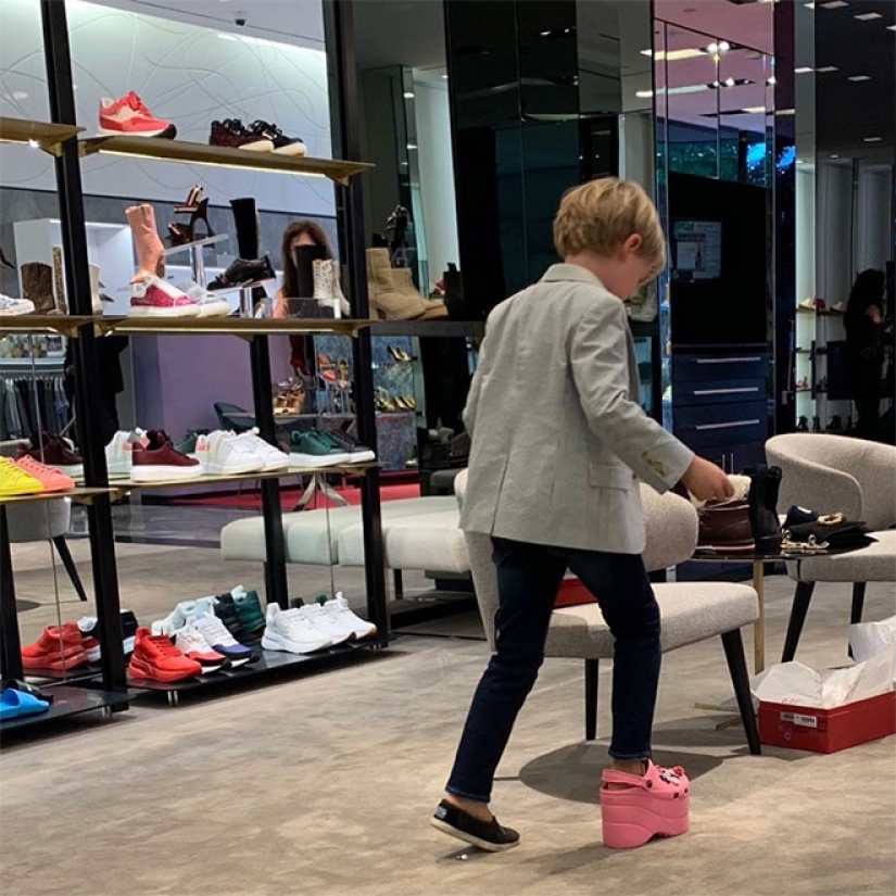 Estos cocodrilos de diseño en la plataforma se desmontan por $ 850!