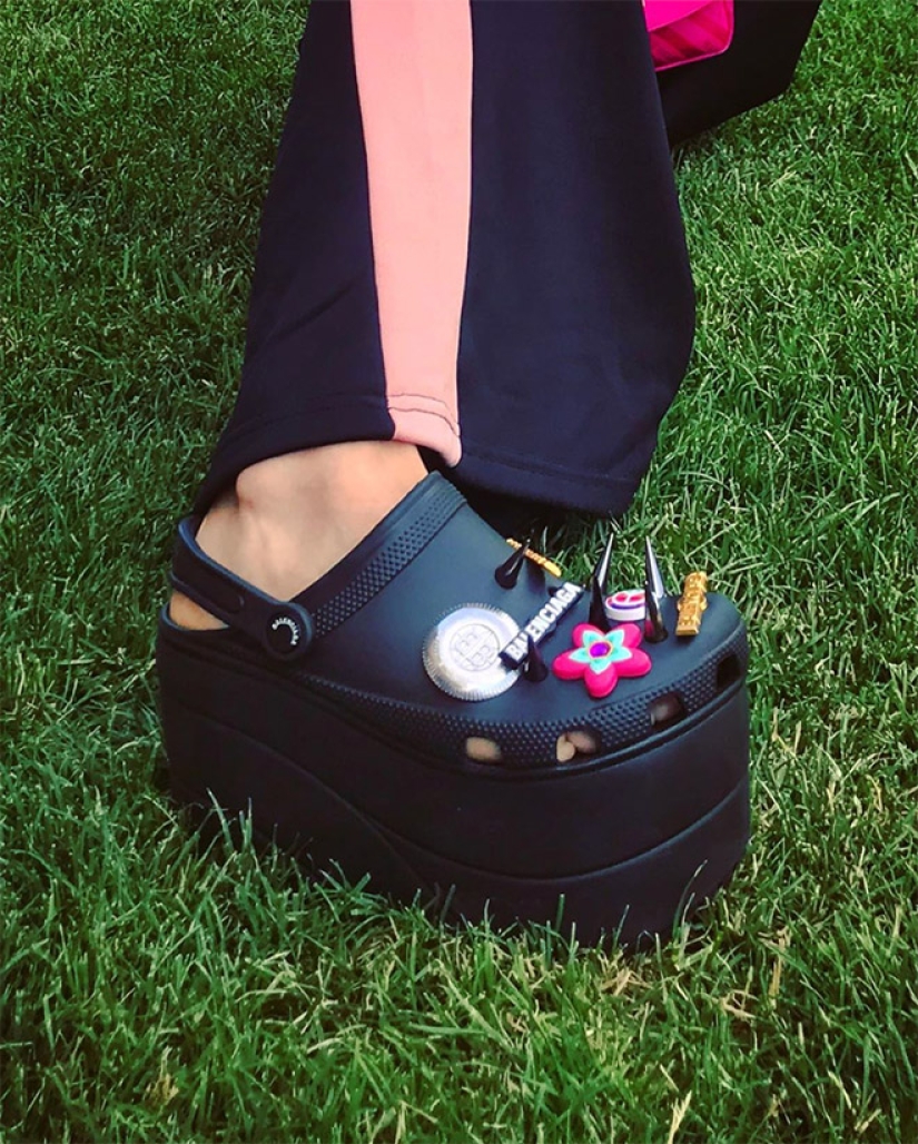 Estos cocodrilos de diseño en la plataforma se desmontan por $ 850!