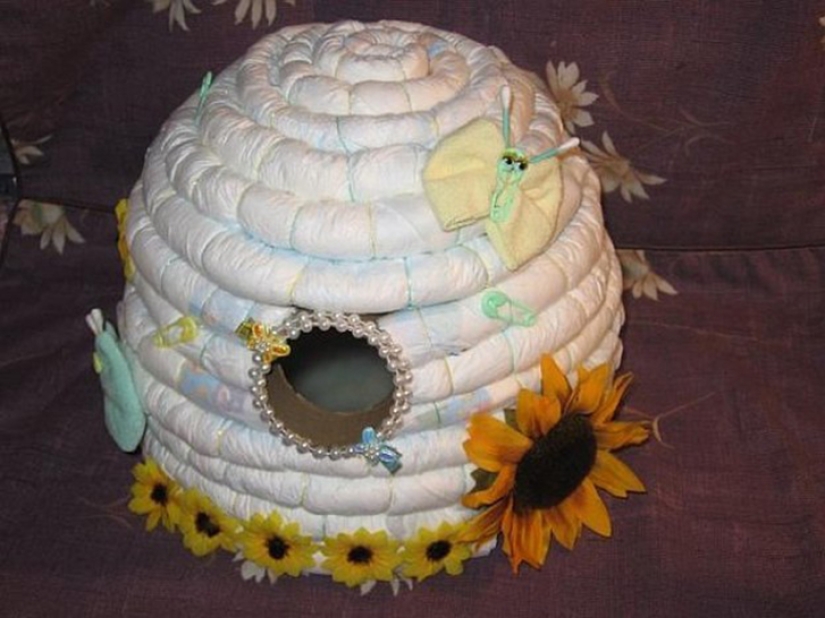 Estructuras impensables hechas de pañales para bebés para futuros padres Estructuras impensables hechas de pañales para bebés para futuros padres