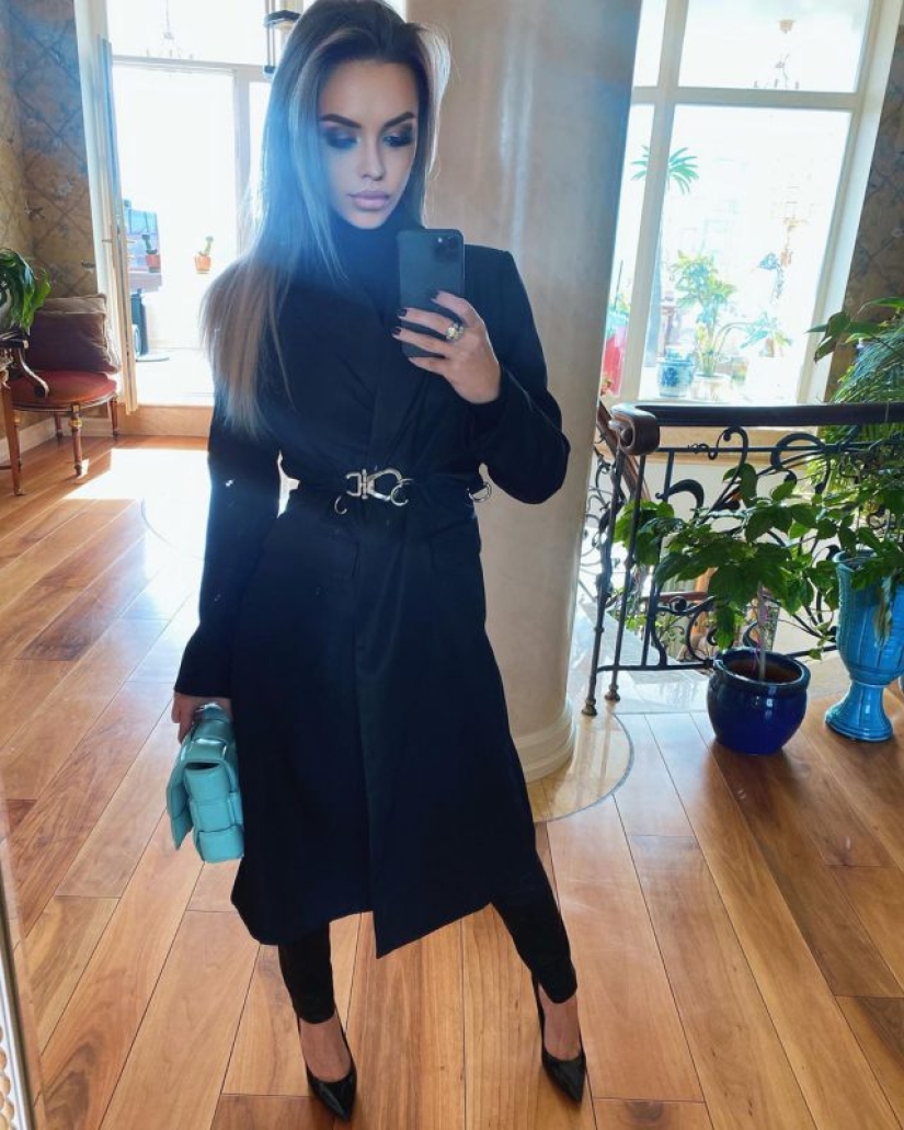 Ex esposa sexy de Kerzhakov Milan Tulpanova se convirtió en miembro del Consejo de Cultura de la Duma Estatal Ex esposa sexy de Kerzhakov Milan Tulpanova se convirtió en miembro del Consejo de Cultura de la Duma Estatal