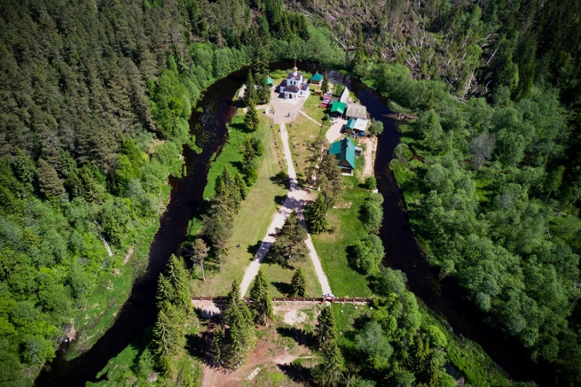 Expedition "Step over the Volga": go back to the origins to find the right path