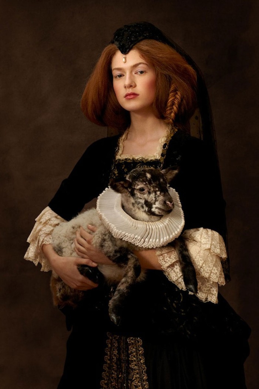 Exquisite photo portraits of gorgeous women made in the spirit of Flemish painting