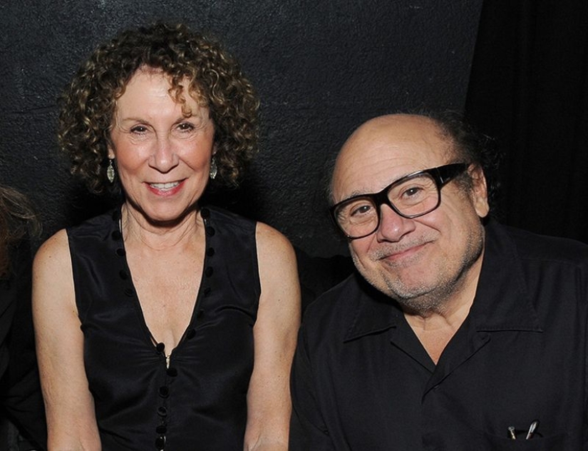 Familia al estilo de Hollywood: Un romance de 48 años entre Danny DeVito y Rhea Perlman