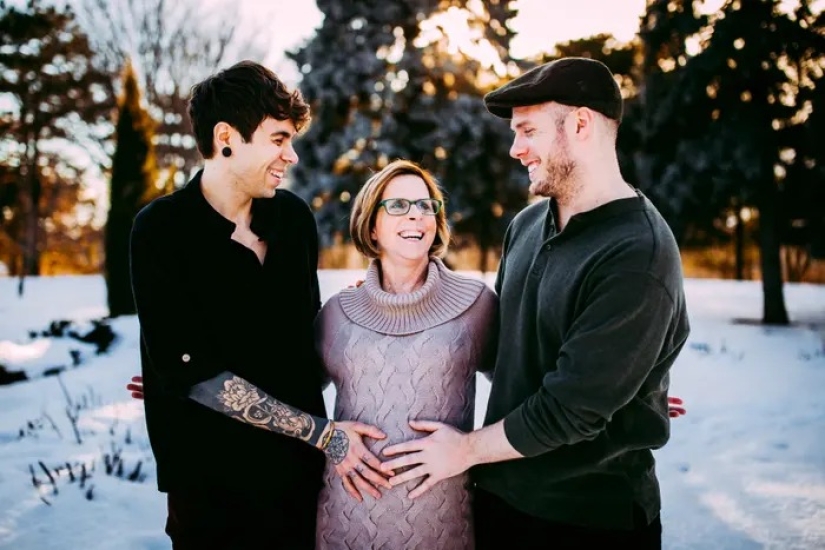 Family breakdown: A 61-year-old American woman carried and gave birth to a child for her gay son and his boyfriend