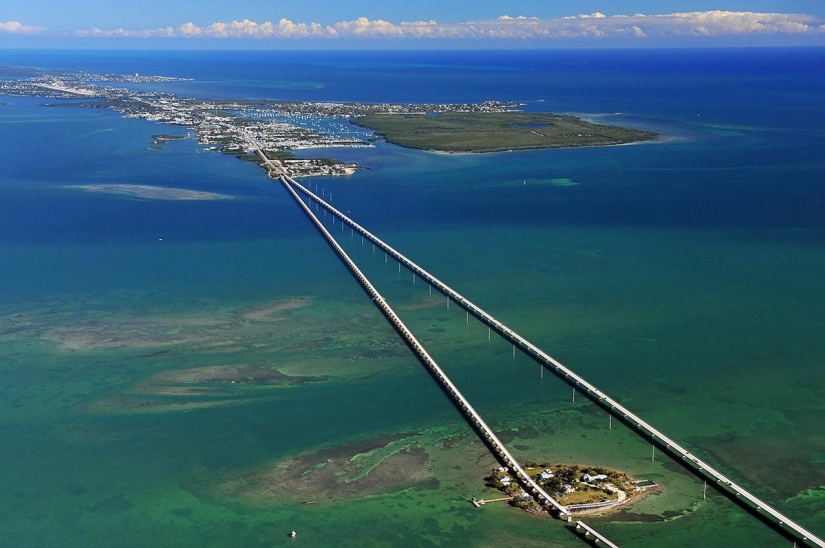 Fasten your seat belts: the most exciting roads in the world