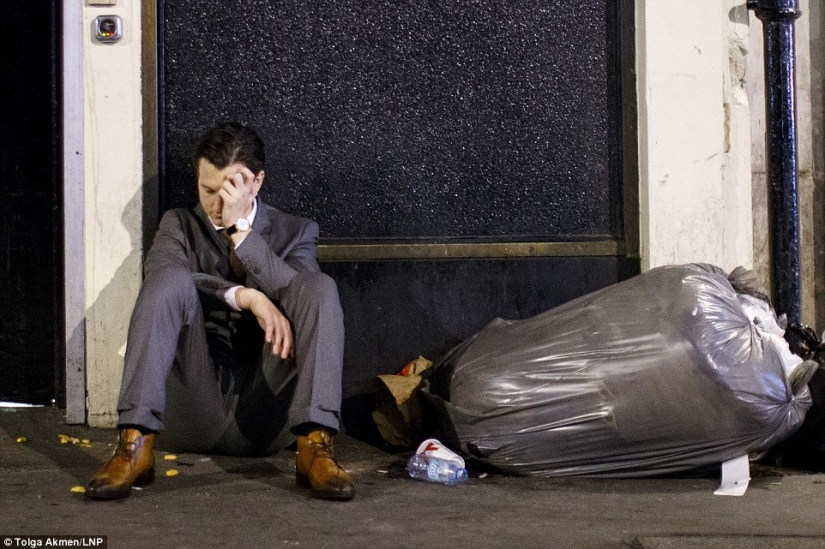 Features of National fun in English Features of National fun in English