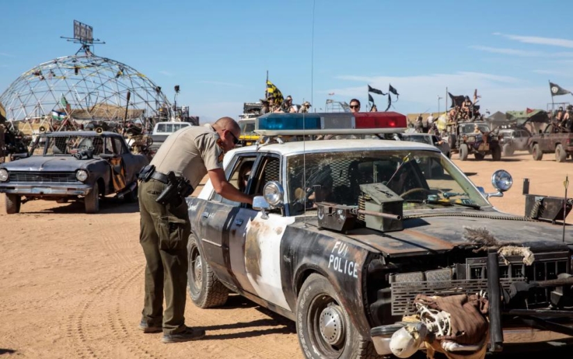 Festival salvaje en el desierto al estilo de "Mad Max": Wasteland Weekend 2018