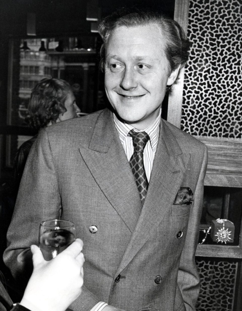 "Find me a wife!": 72-year-old aristocrat and multimillionaire from Britain in search of the mother of his future children