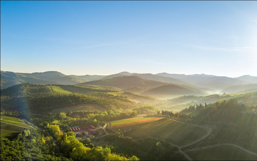 Flying over the nests of Tuscany: how to remove private property from a copter