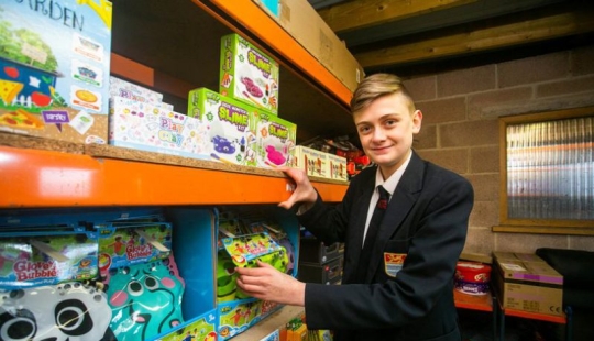 Following in the footsteps of millionaires: a 14-year-old schoolboy earns a tidy sum on eBay